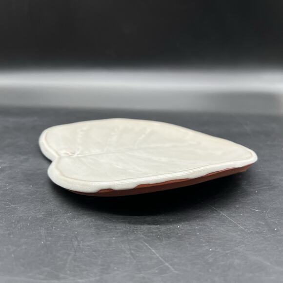 VTG The Kilnworks Pottery St Thomas Plate Trinket Dish Leaf 3D Rustic Art Glaze - Picture 7 of 10